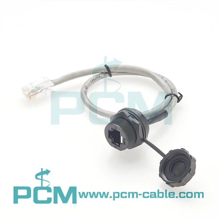 Industrielt panelmonteret RJ45 Ethernet-kabel