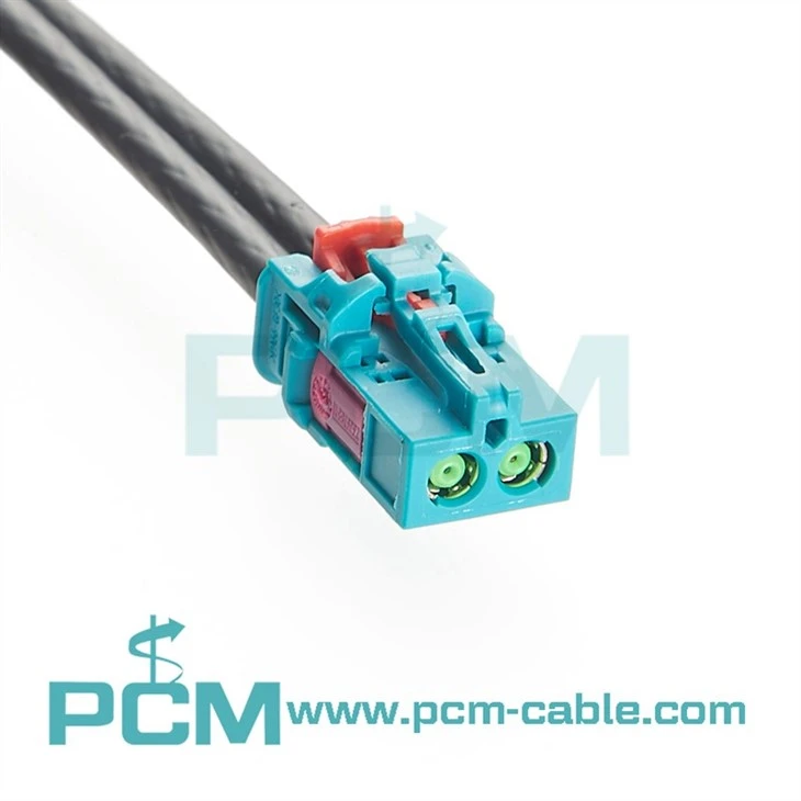TE Original MATE-AX to 2 Fakra Cable Assembly